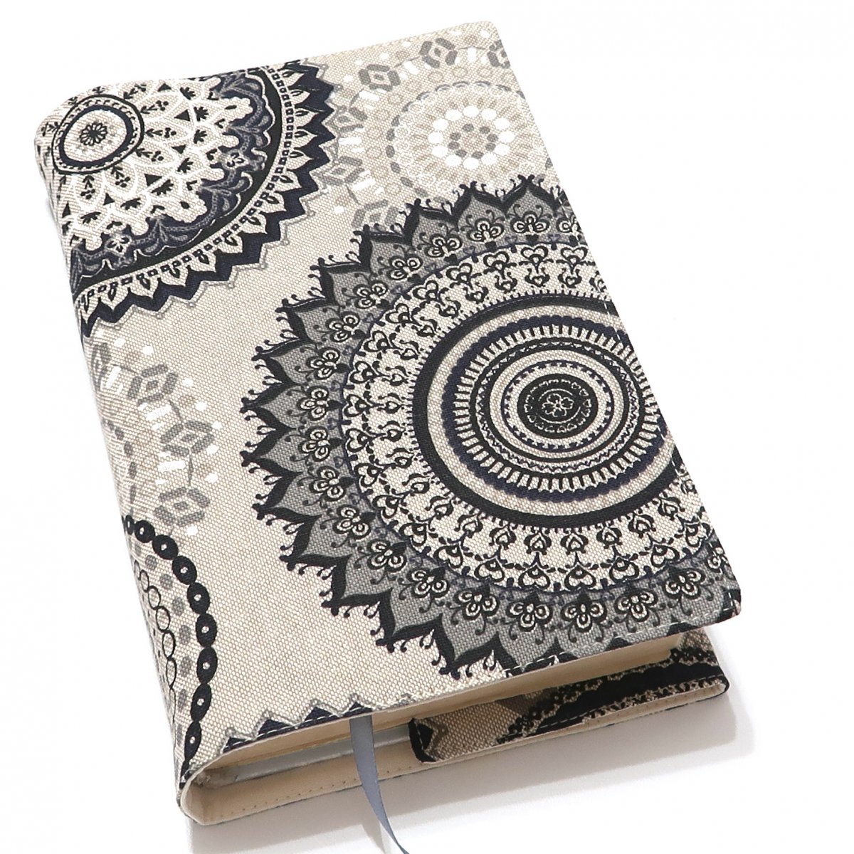 MANDALY -  obal na knihu