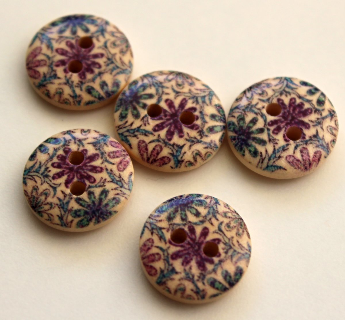 Dřevěné knoflíky 2ks