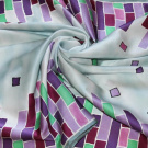 Malovaný hedvábný šátek: Pestrá geometrie