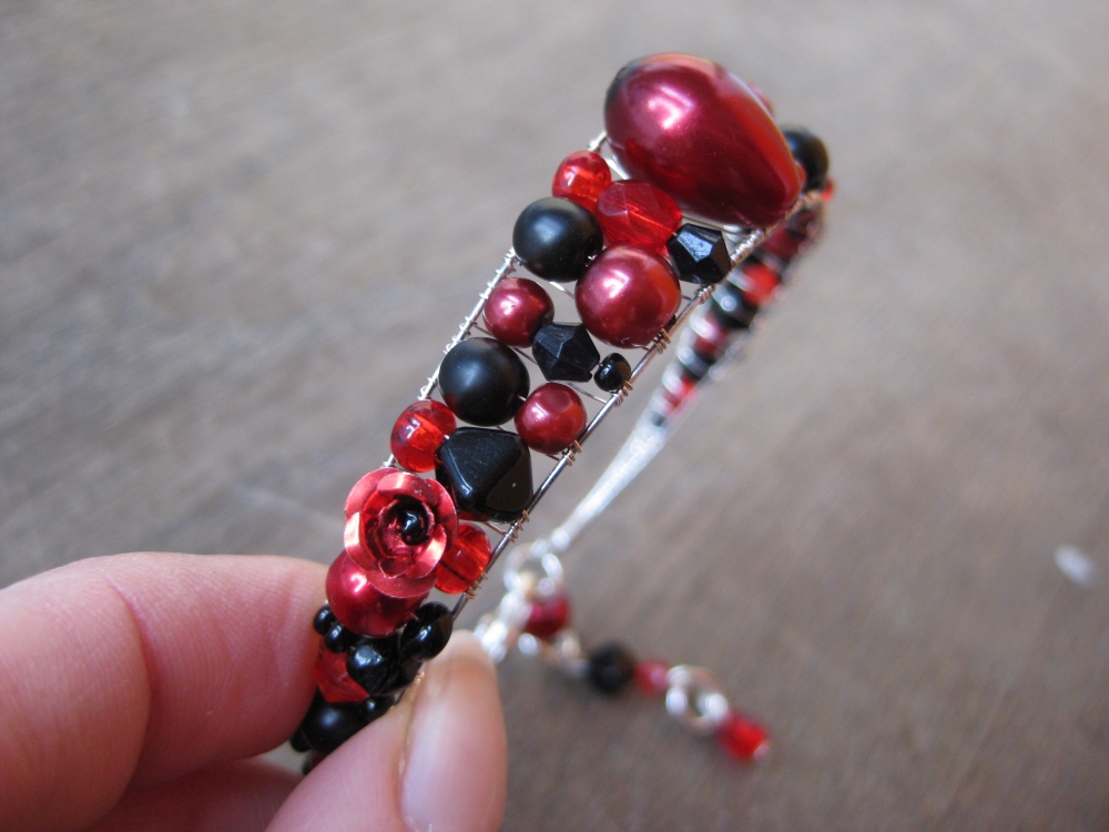 Black & Red - náramek