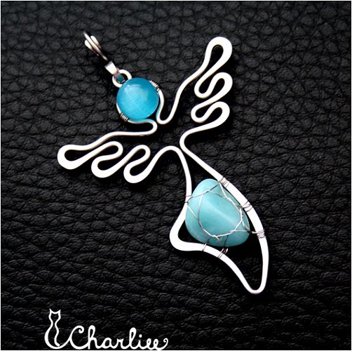 ANDĚL-AKVAMARÍN+ ULEXIT- tepaný- hypoalergenní chirurgická ocel