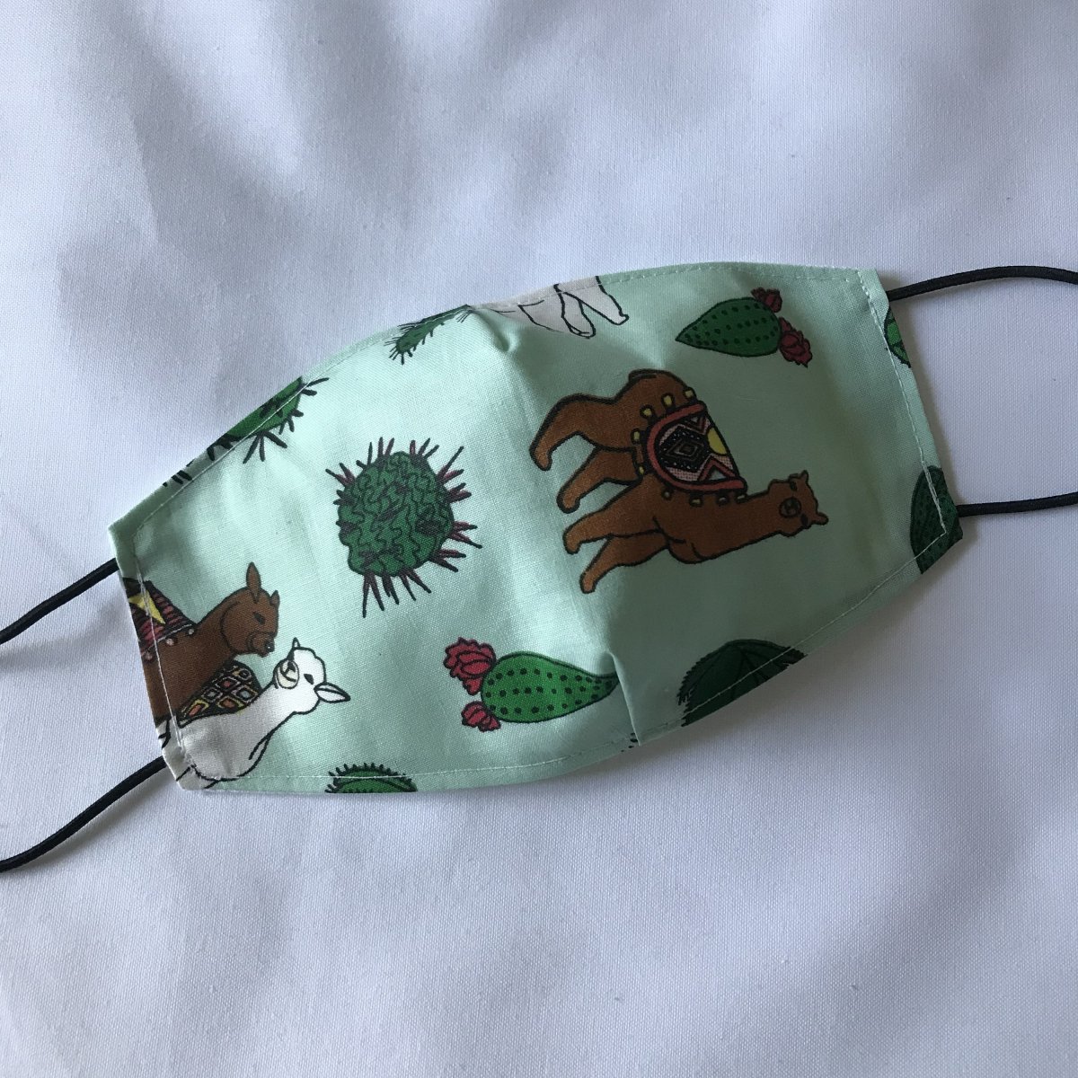 Bavlněná rouška - lama s kaktusy I