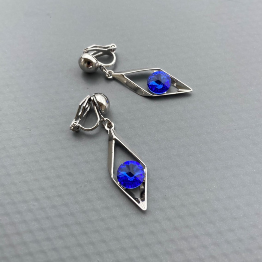 Antialerg. klipsy Sapphire Swarovski kosočtverec