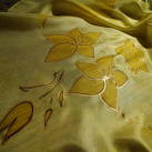 Květiny - žlutý hedvábný šátek