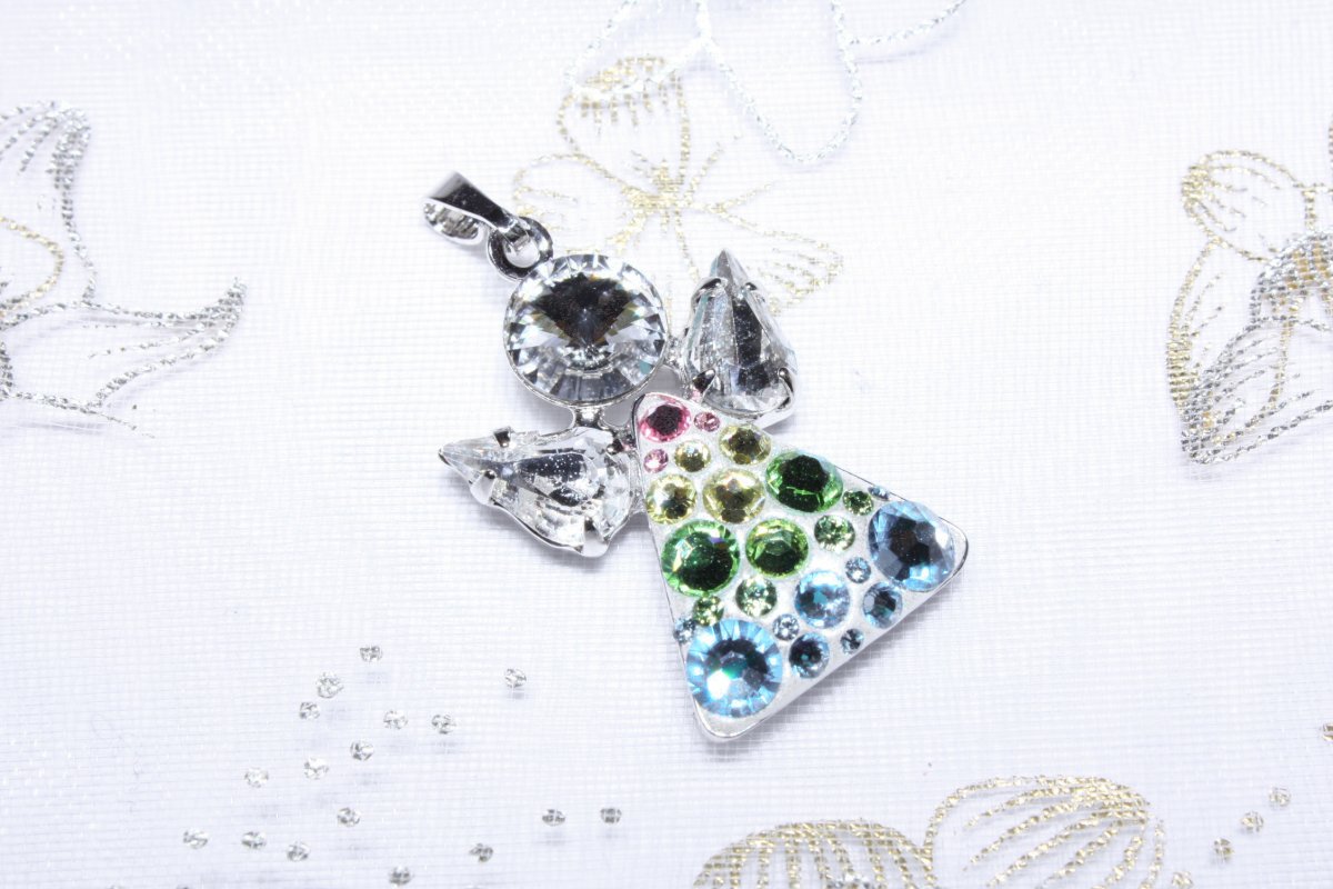 Duhový andílek s bílou hlavičkou