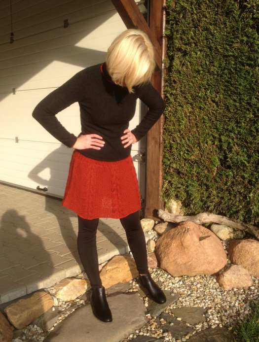 WOW – rusty skirt double meaning 