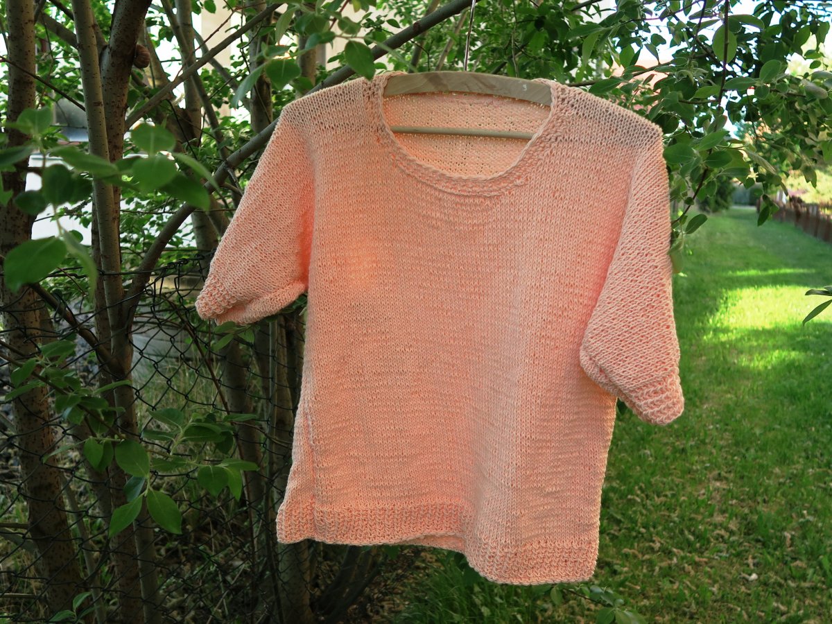 JEMNÁ PLETENÁ BROSKVOVÁ/MERUŇKOVÁ HALENKA