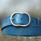 Modrý dámský kožený opasek