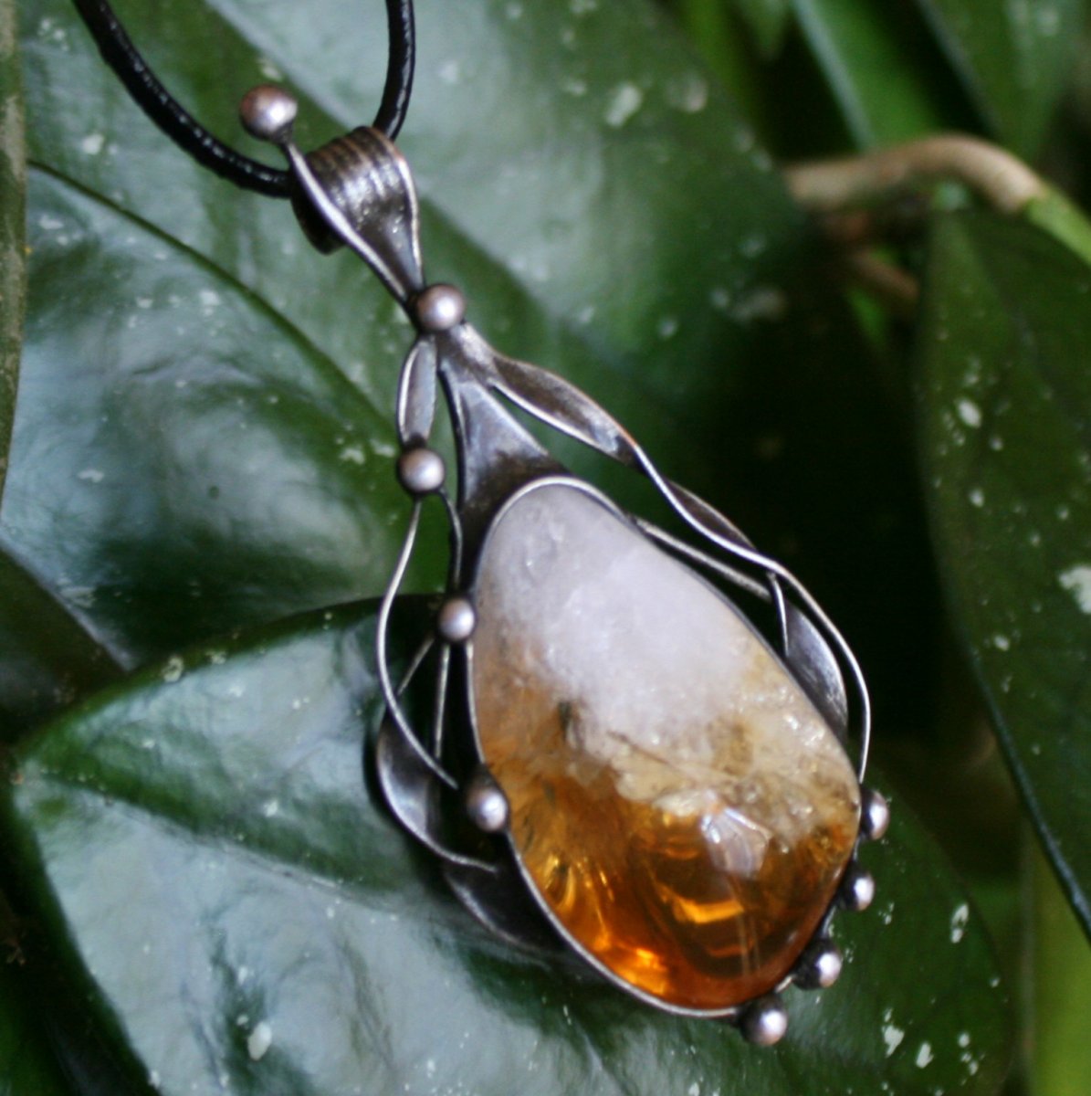 Sluncem prozářený - citrín   