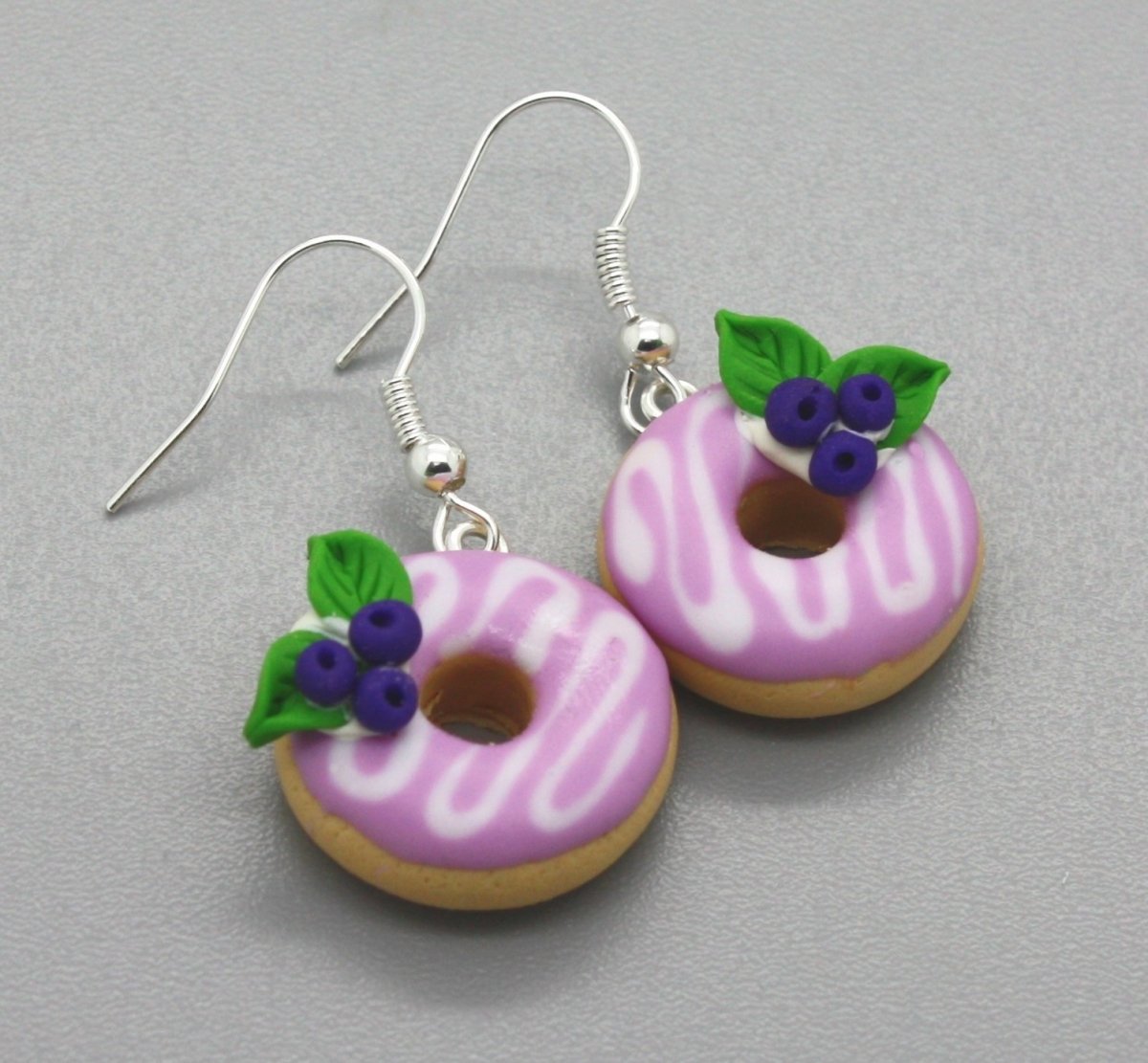 donuty  ... borůvkové