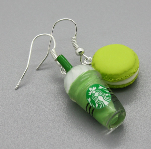  Starbucks a makronka