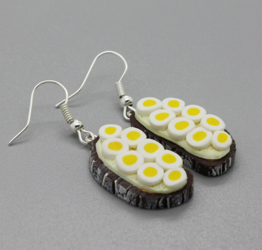  chleby s vajíčky a máslem ... chleba