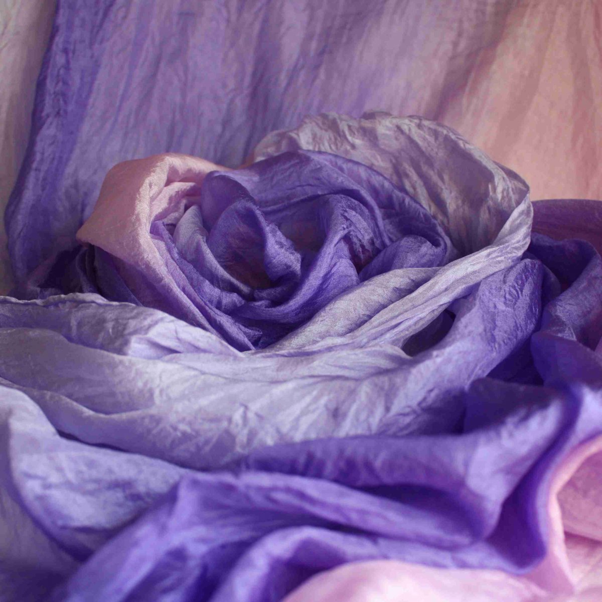 hedvábný pléd fialovo-růžový