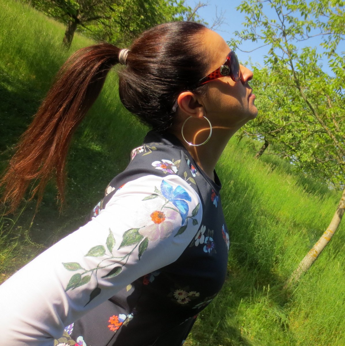 Šaty ručně malované