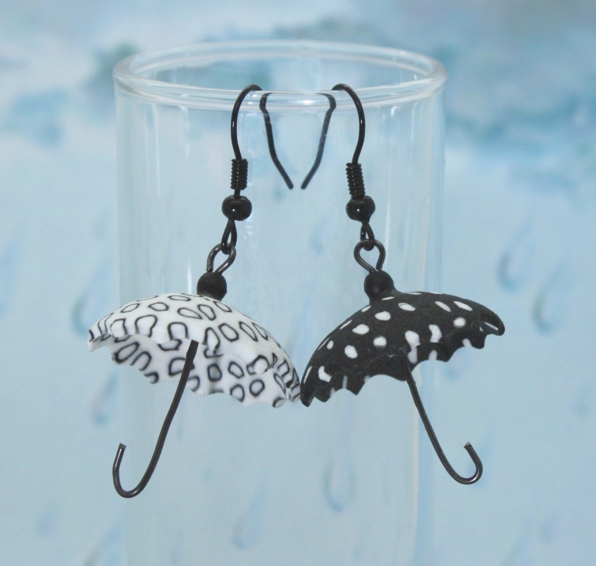 prší, prší, jen se leje