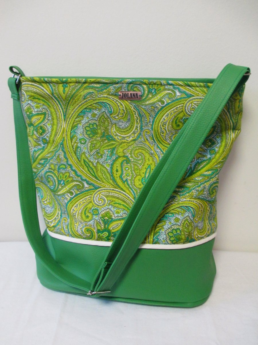 Kabelka do zelena