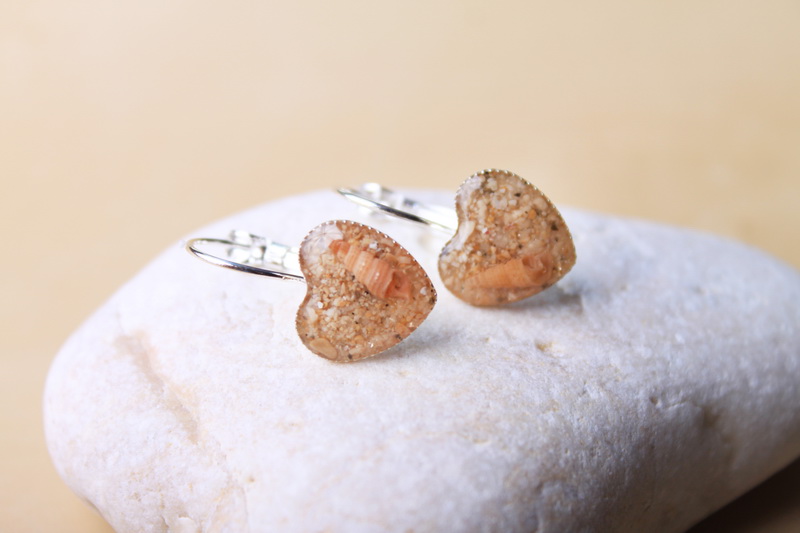 U moře - náušnice srdce