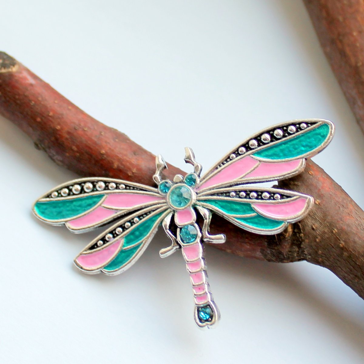 Luxusní vážka - brož