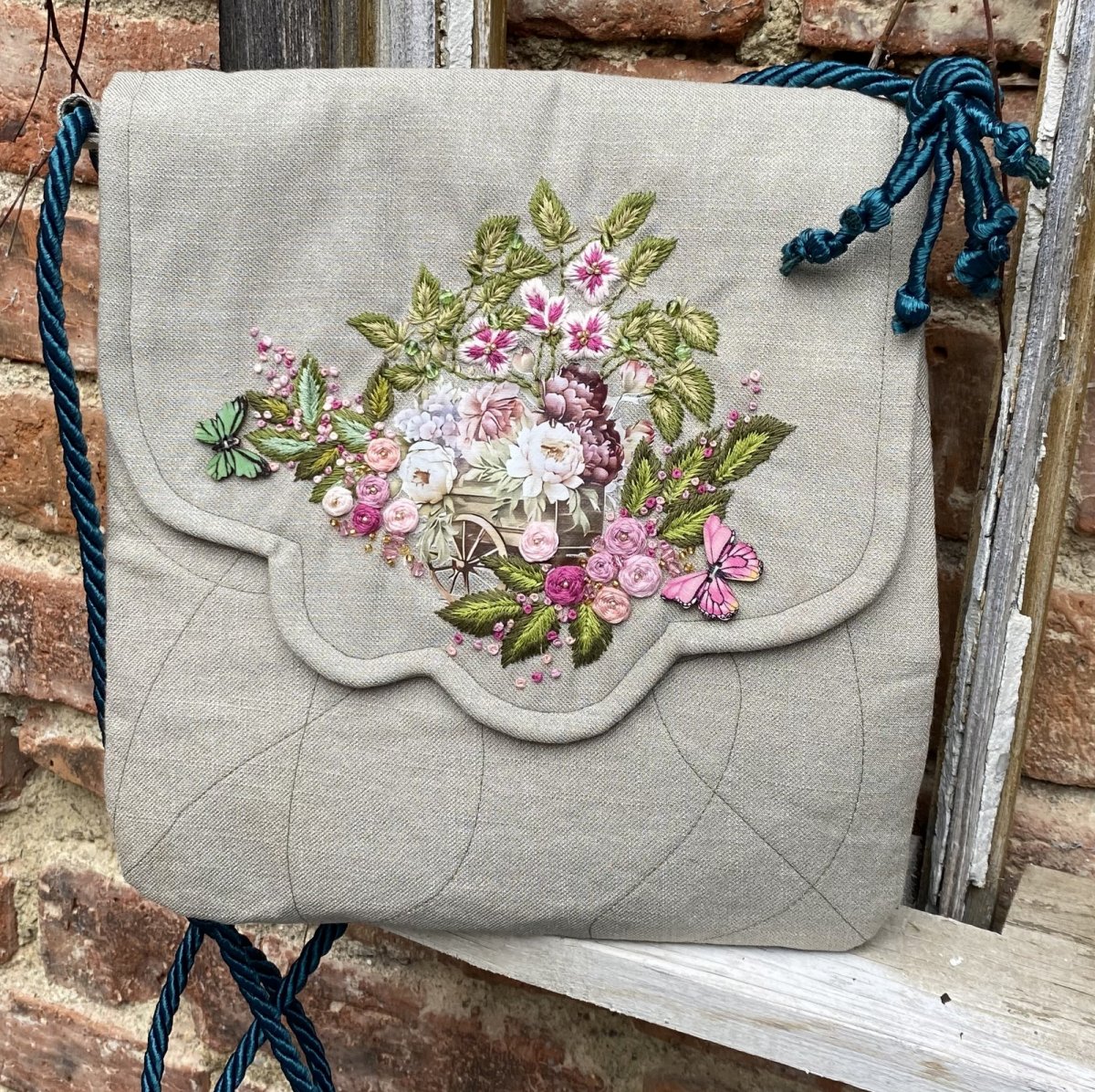 Crossbody "ROMANIKA V ZELENKAVÉ"