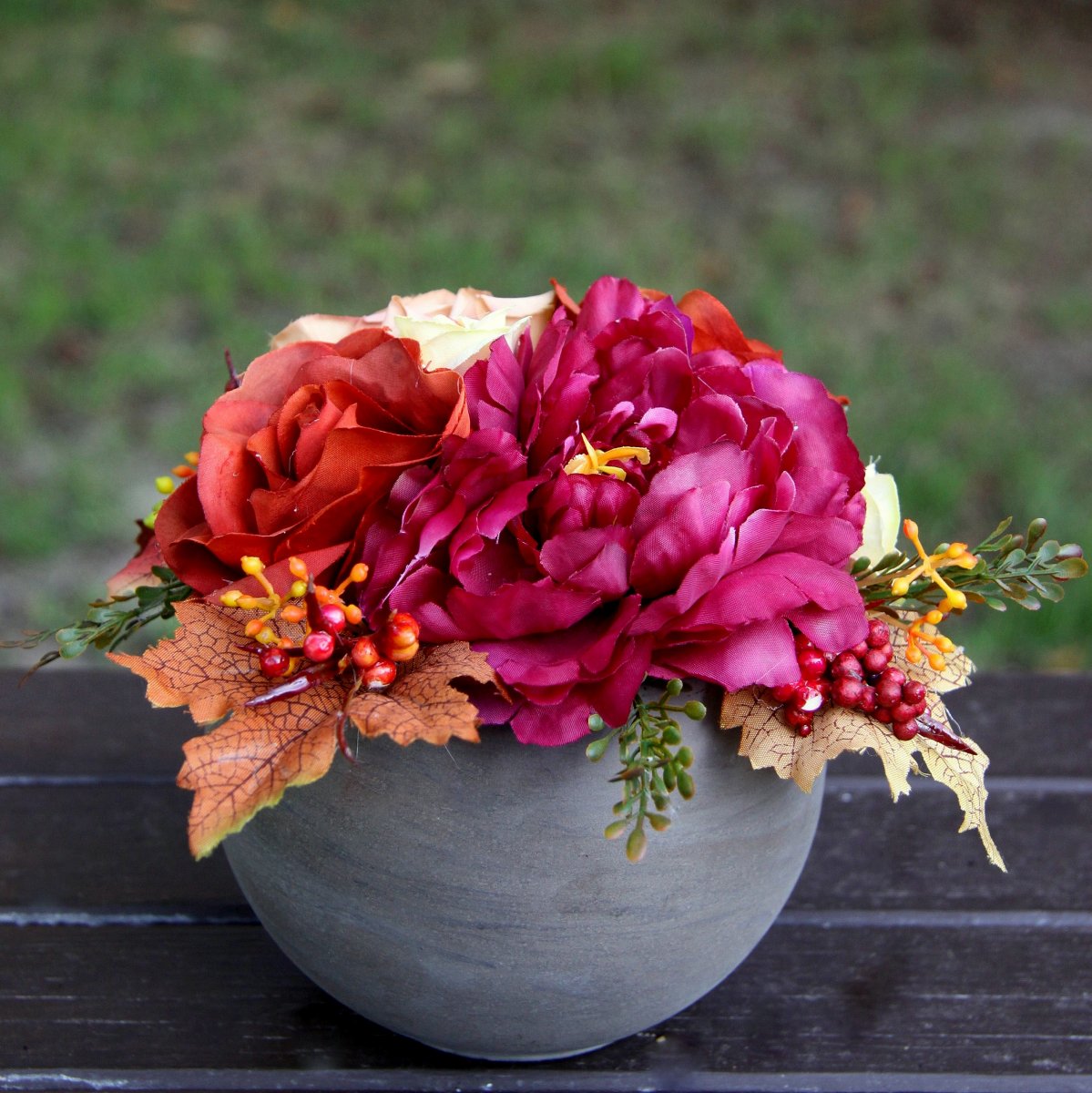 Čarovný podzim_kytice v šedé kouli do sady