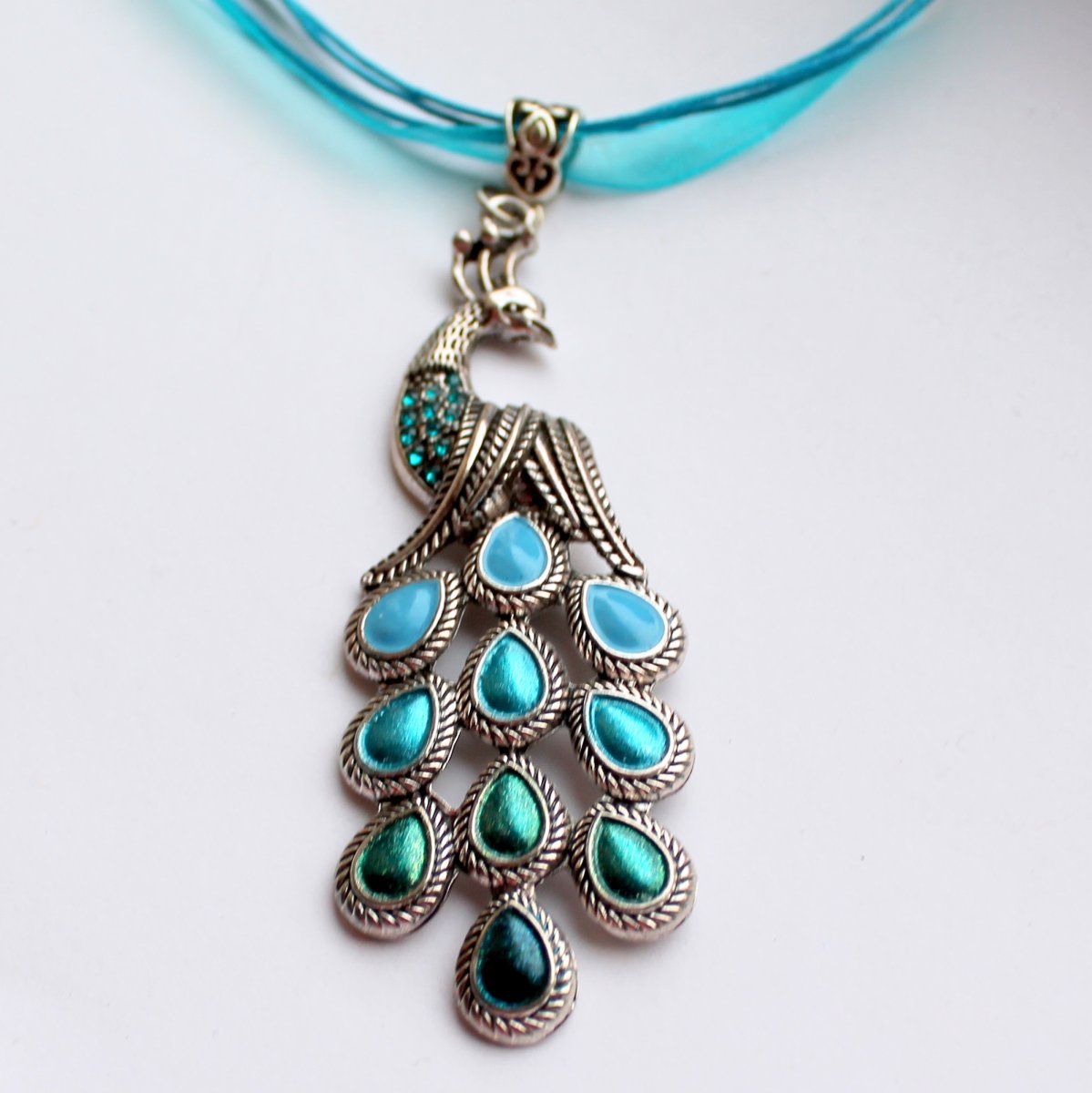 Pyšný jako páv - náhrdelník