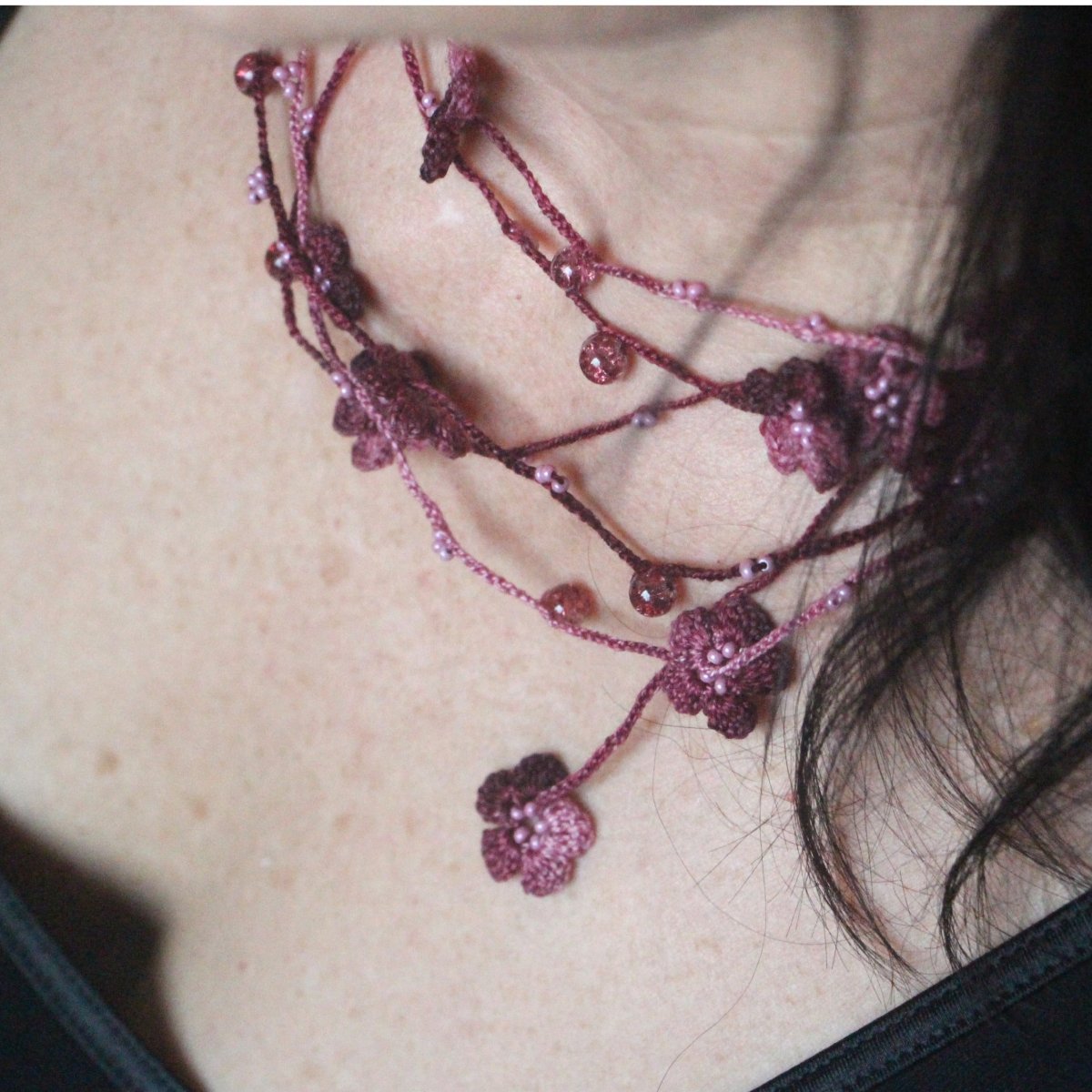 Náhrdelník, obojek, náramek - Svůdný