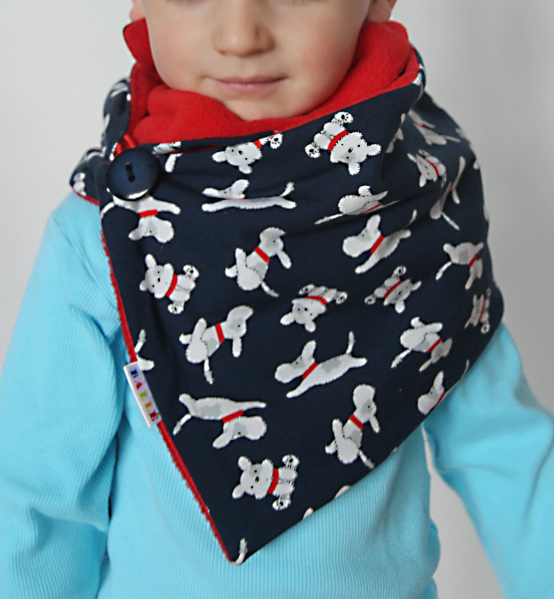 Teplá šála s pejsky