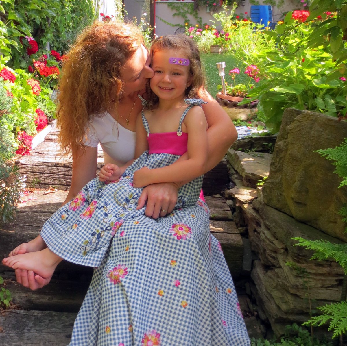 Šaty/sukně...ladím s maminkou :-) 4-7 let