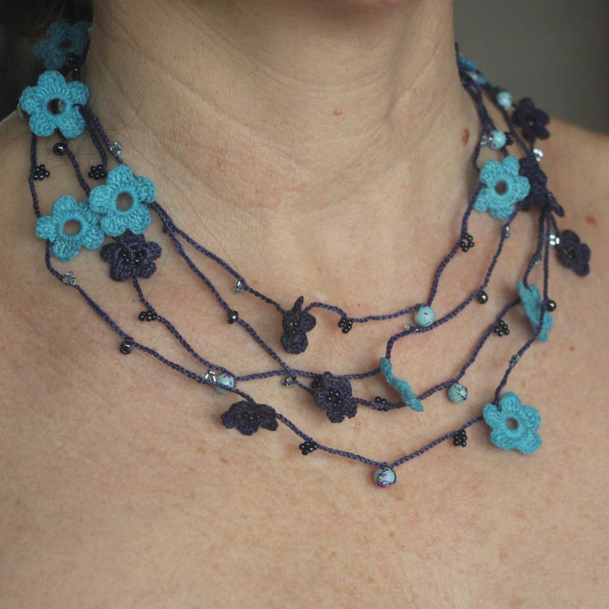 Náhrdelník, obojek, náramek - Pohled na moře