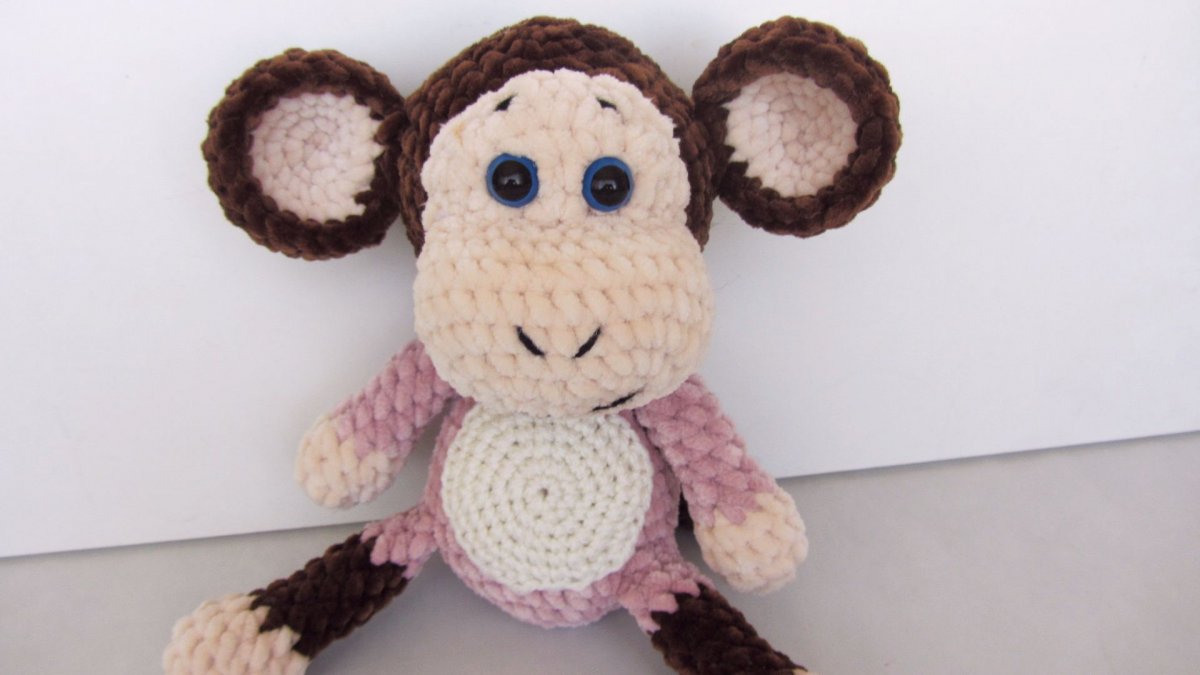 Háčkovaná opička Vendulka