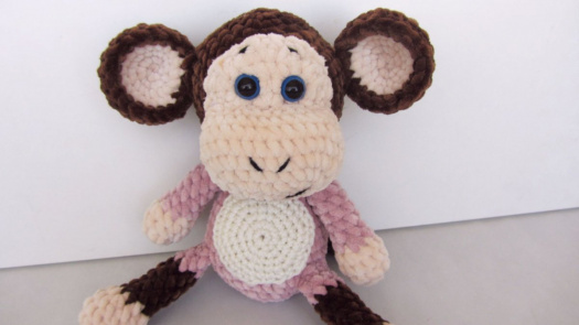 Háčkovaná opička Vendulka