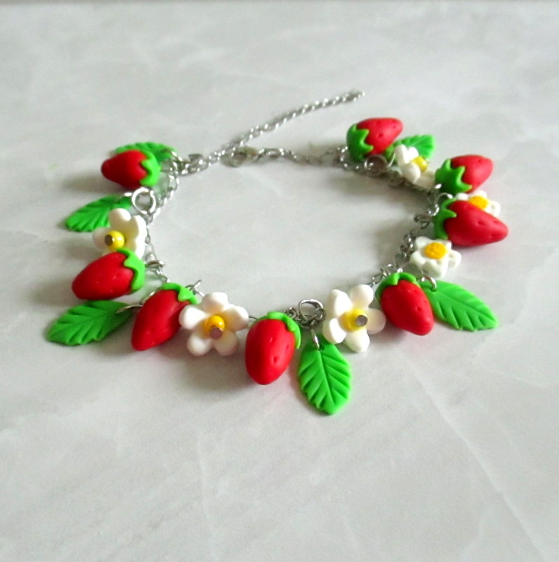 Jahodový náramek