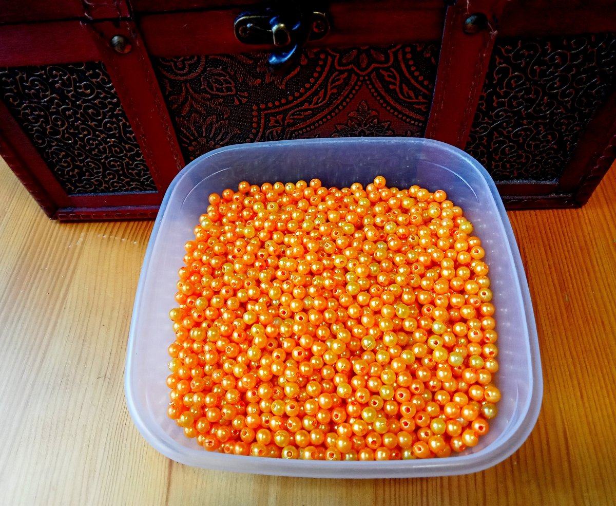 Plastové perličky oranžové, 740g (DOPRODEJ)