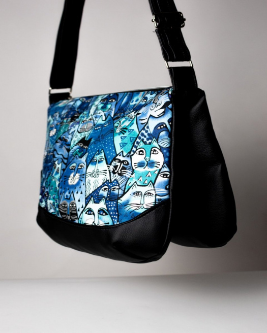 Dvoukomorová crossbody kabelka - Kočičky