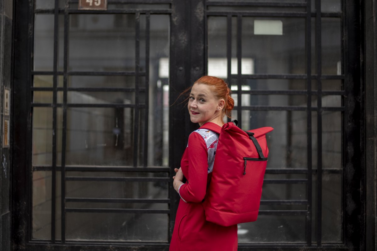 Batoh červený - ihned