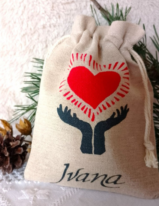 Malovaný dárkový pytlík - Ivana