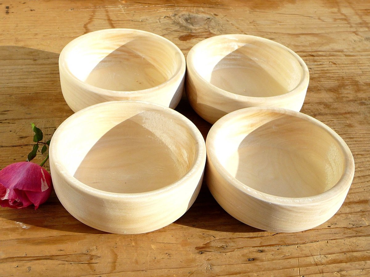 Sada lipových misek 4 ks  - prům. 14 cm 