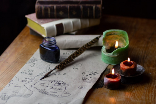 brk na psaní -psací brk se špičkou