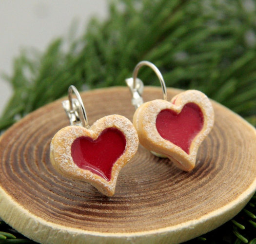 linecká srdíčka  ..  linecké ..1,5 cm cvakačky