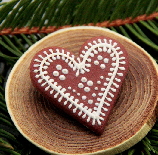 perníková brož .. srdíčko ..  3,8 cm