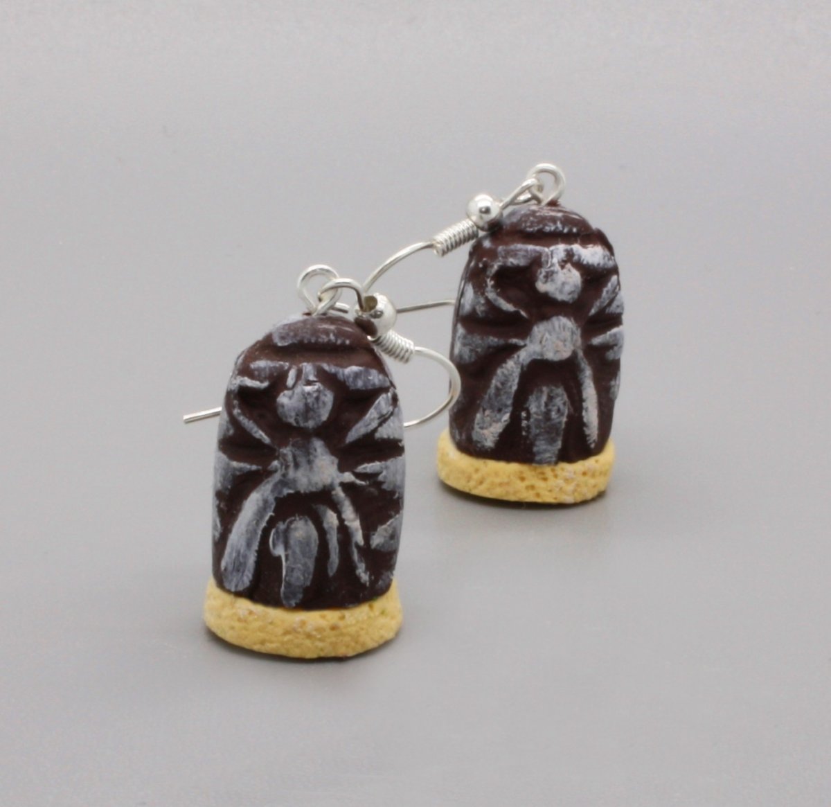 včelí úlky ...  vosí hnízda