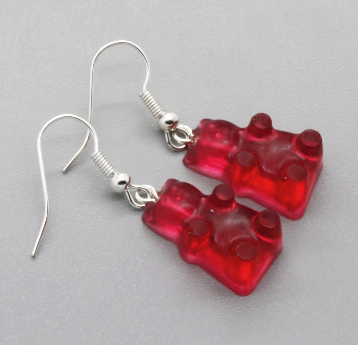 gumoví medvídci ..