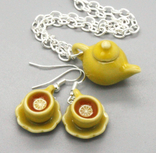 čajová souprava .. konvička a čajíčky .. zelený čaj