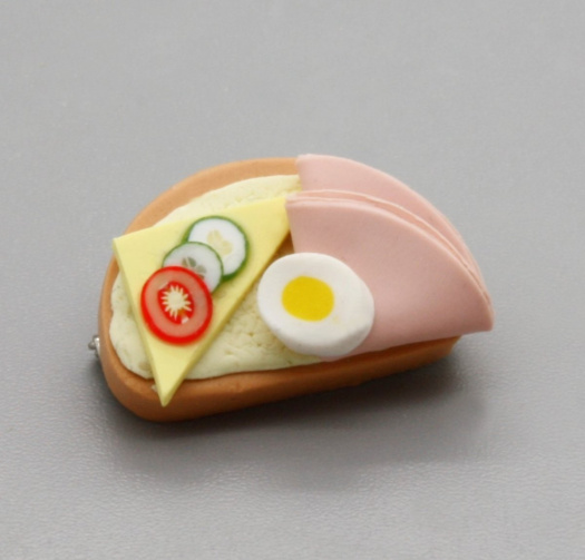 obložený chlebíček.. brož 3 cm