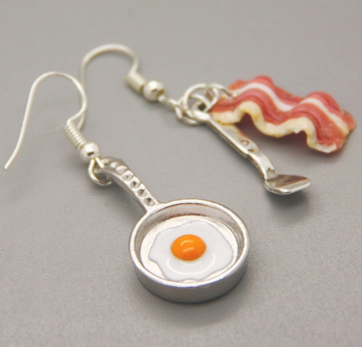 volské oko na pánvičce a slanina