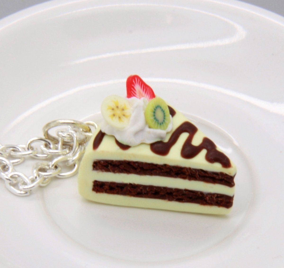 duhový dortík na krk