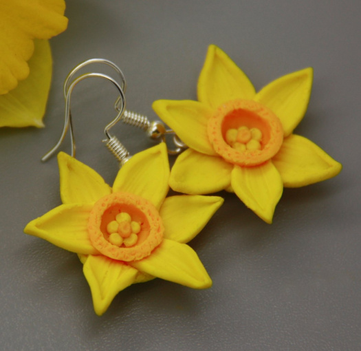 narcisky.. cvakačky 2,5 cm