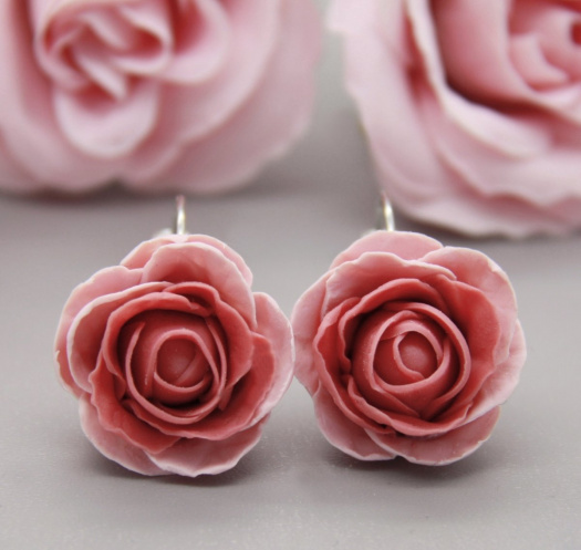 růže.. cvakačky 2,2 cm