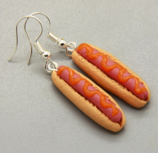 hot dog  .. párek v rohlíku