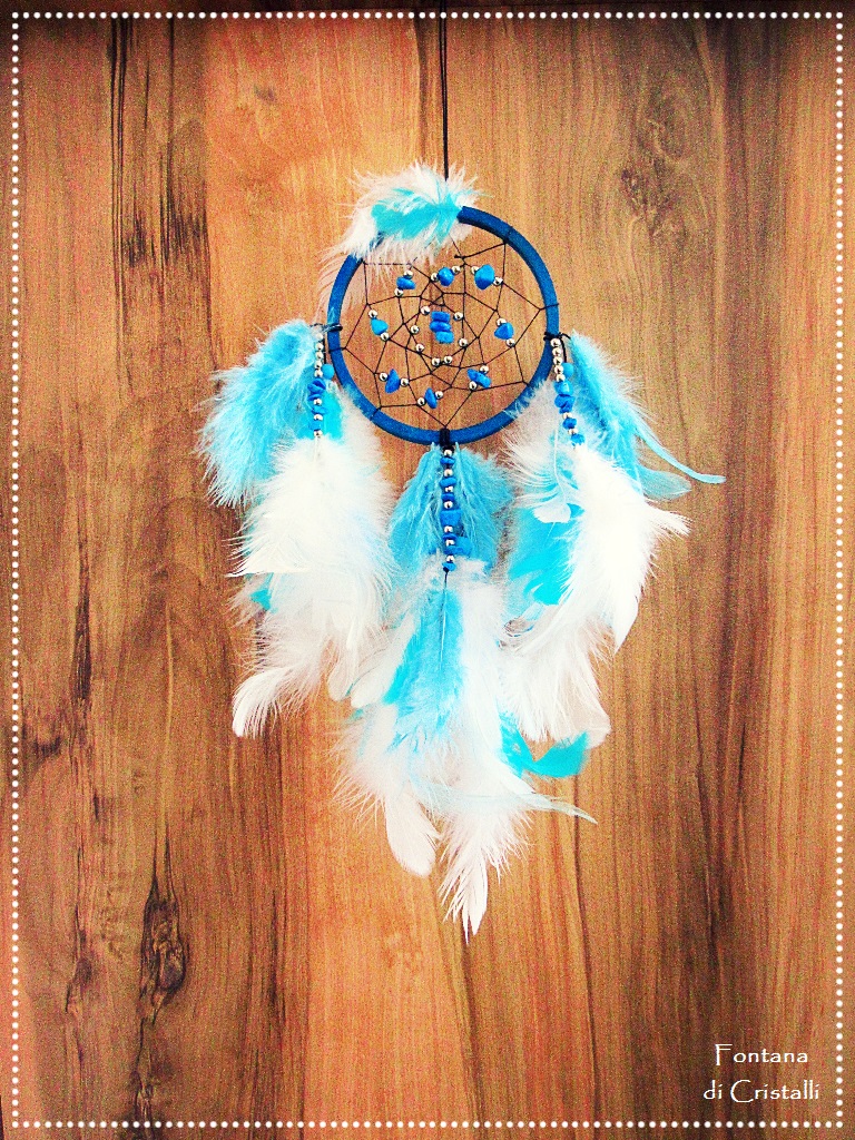 Mini lapač v modrobílém s modrým howlitem